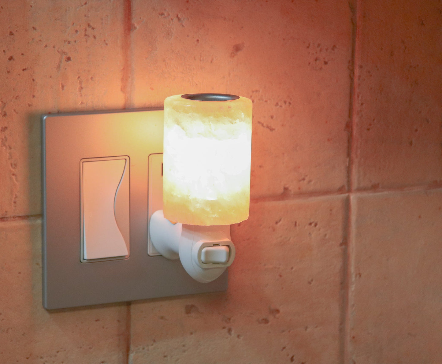 Cylinder Aromatherapy Pink Salt Night Light