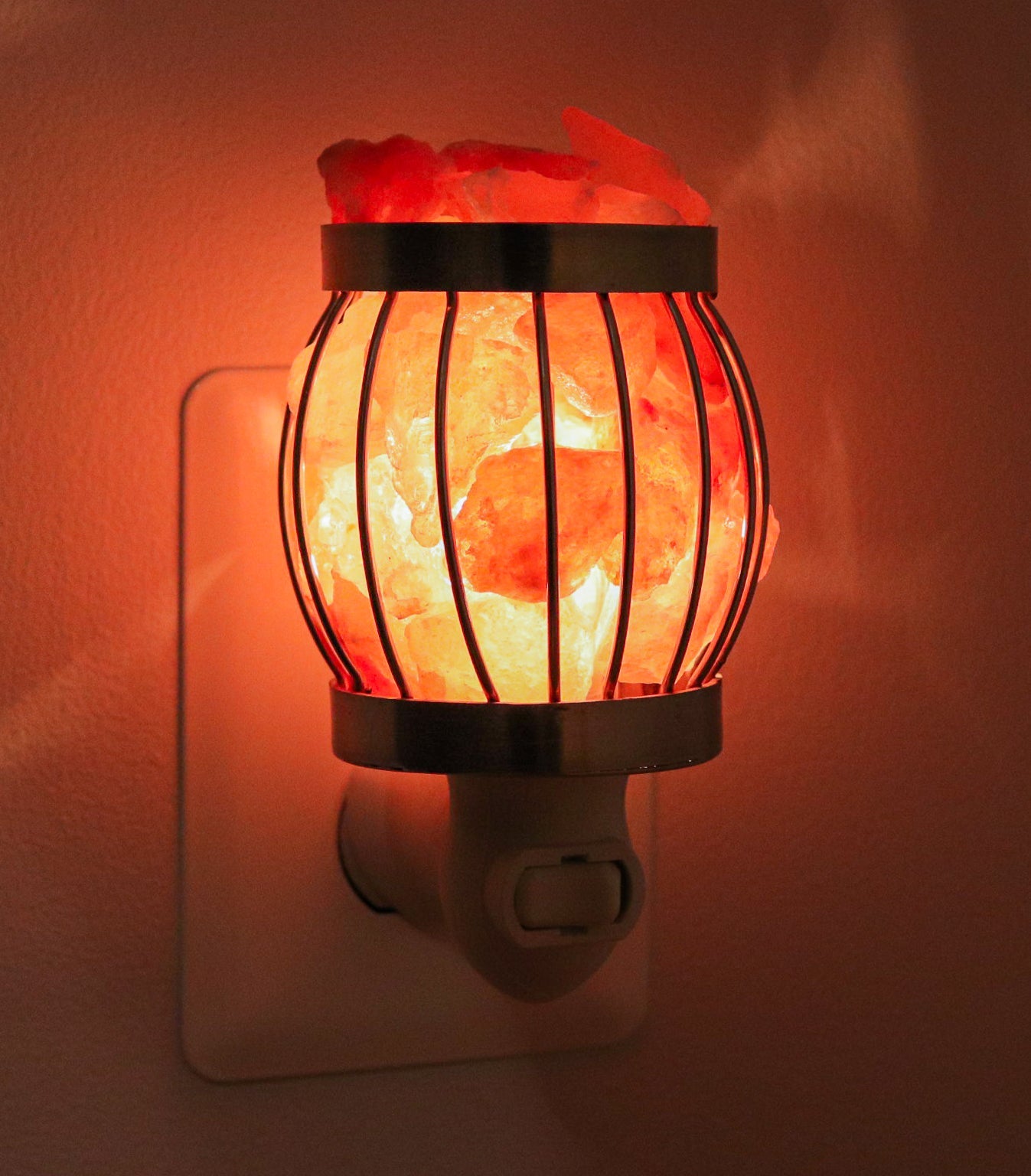 Stainless Steel Basket w/ Pink Salt Rocks Night Light