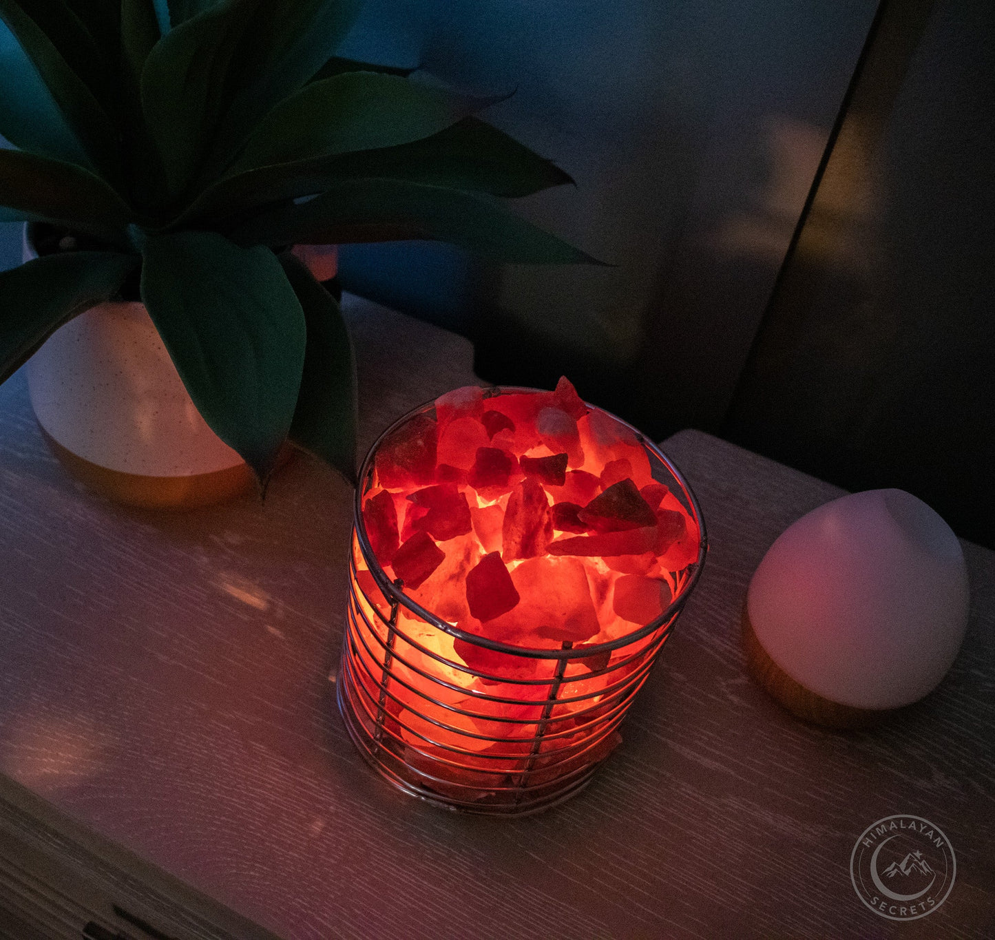 Stainless Steel Round Basket Lamp w/ RED Chunks 6"