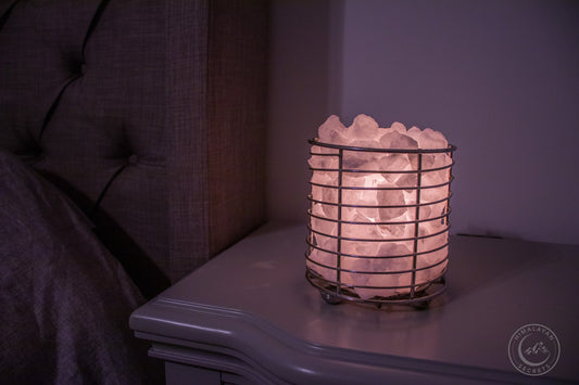 Stainless Steel Round Basket Lamp w/ WHITE Chunks 6"